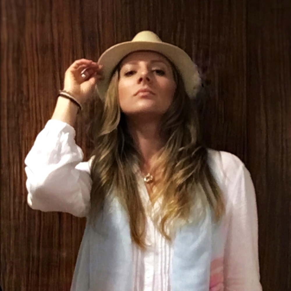 Meet your Posher, Erika